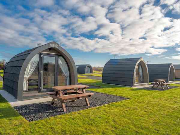 Camping pod