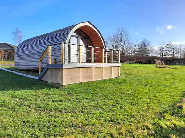 Camping pod