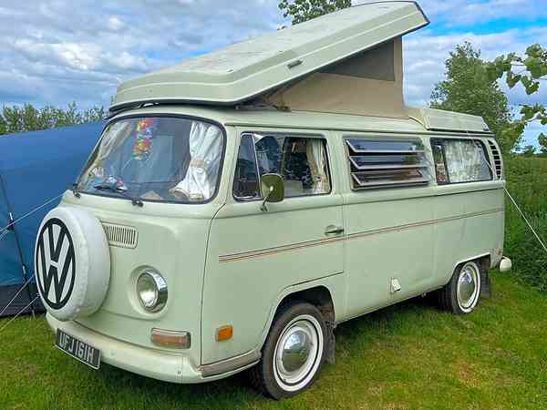 Caravana en alquiler Barry VW Camper