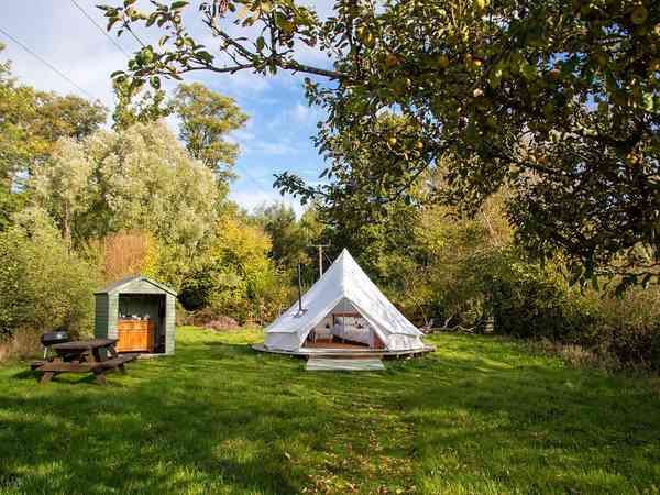 Tent with kitchen pod Tent with kitchen pod
