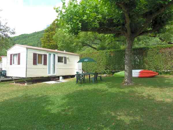 2 bedroom static caravan