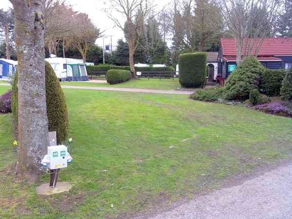 The tent pitches are located a short walk from the facilities The tent pitches are located a short walk from the facilities