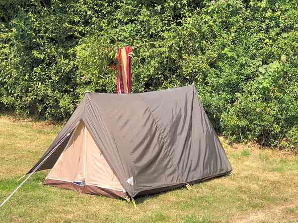 Emplacement pour tente sur herbe sans électricité (2 personnes)