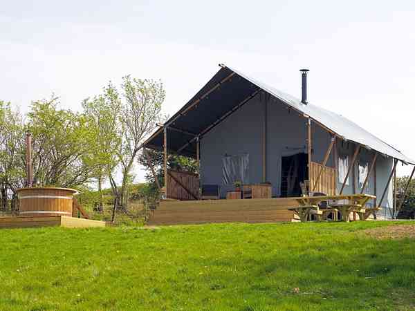 Y Berllan safaritent 3 slaapkamers
