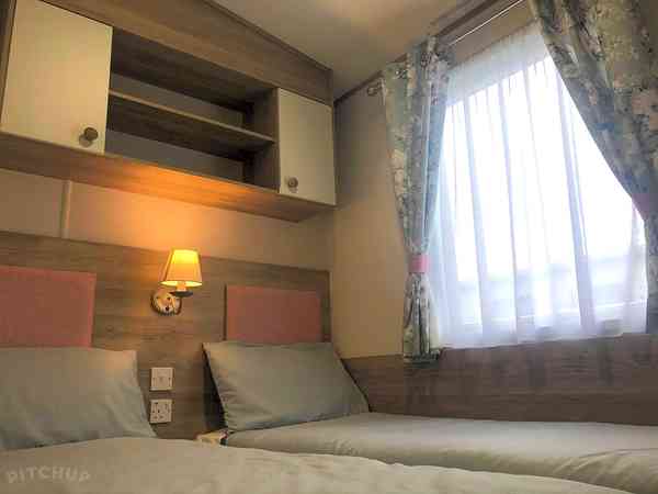 Oak Prestige 2 bedroom static caravan