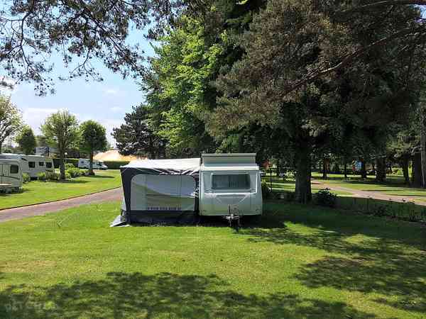 Camping Municipal Des Bords De L Aure Bayeux Tarifs 2020 Pitchup