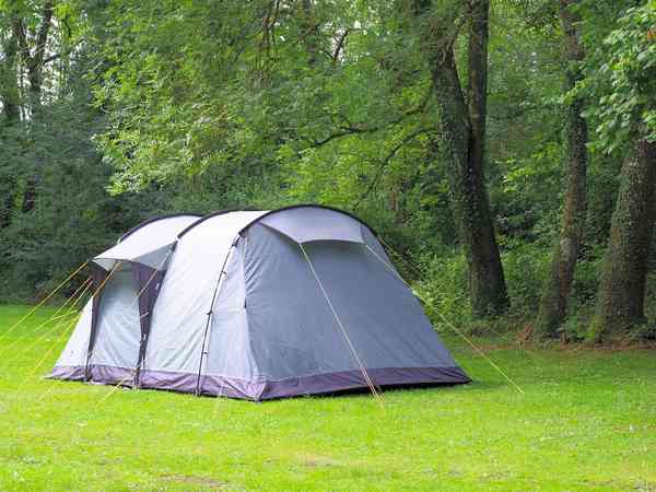 Non-electric grass tent pitch