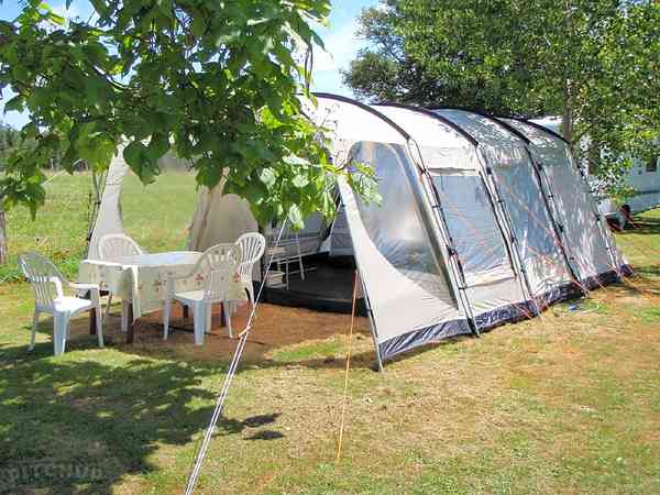 2 bedroom rental tent
