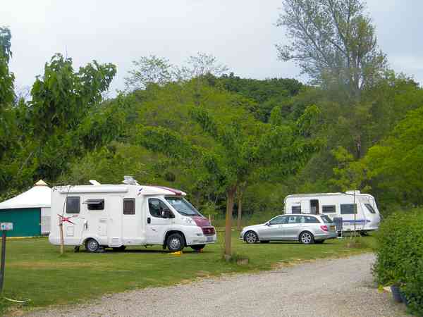 Camping Les Eychecadous Artigat Tarifs 2020 Pitchup