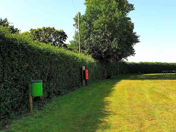 Non-electric grass tent or trailer tent pitch