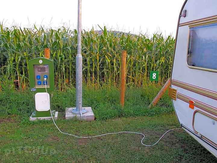 Lote com eletricidade