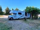 9.75m motorhome badly overhanging pitch, site suggests, pitches are 10m x 10m 🤷♂️