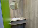 Separate sinks