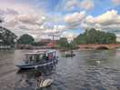 Water taxi coming back from stratford