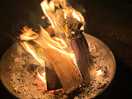 Roaring fire, logs supplied by staff from morning till 22:00