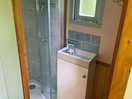 Shower/toilet