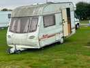 Abandoned caravan’s