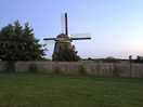 Die windmühle neben an