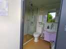 Duschhäuschen mit toilette