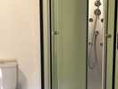 Toilet/shower