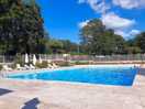 Piscine de belle taille