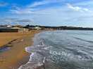 Beach right on site