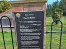 Notice stating no non-assistance dogs are allowed