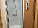 Women's shower