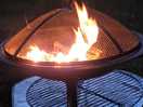 Fire pits allowed - no supplies on site but timber yard is 10min drive