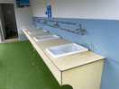 Hand washing clothes