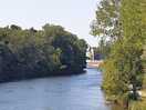 Le cher river