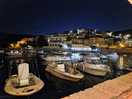 Eveneens rabac bij night, vanaf de camping loop je zo de boulevard op