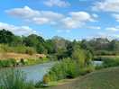 Relaxing and peaceful locstion