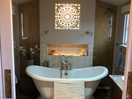 Roll top bath