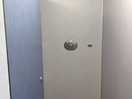 Ladies shower