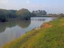 4 fishing ponds 5 min walk away