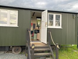 Big hut exterior