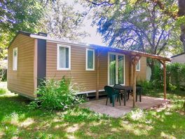 Exterior Cottage family