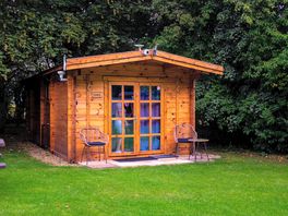 Snowdrop lodge