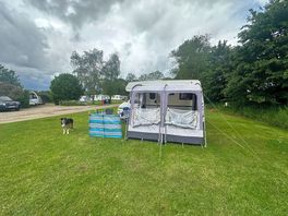 Side pitch view