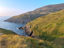 Section of the welsh coastal path.