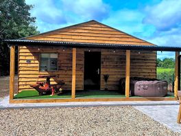Mill Lodge Cabin 4