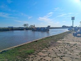 Reedham chain ferry.