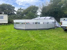 Tent pitch