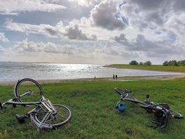 Beach behind the campsite