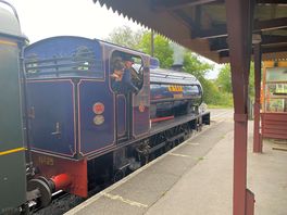 Steam train to bodiam.