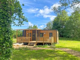 Exterior Premium Lodge caravan