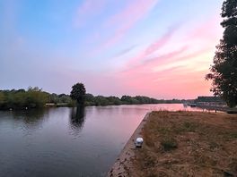 10 minute walk downstream