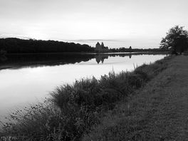 The lake and chateau at dusk