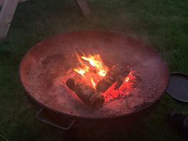 Fire pit included